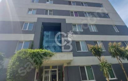 ŞERİFALİ TATLISUDA HAVUZLU GÜVENLİKLİ SİTEDE 2+1 SATILIK DAİRE