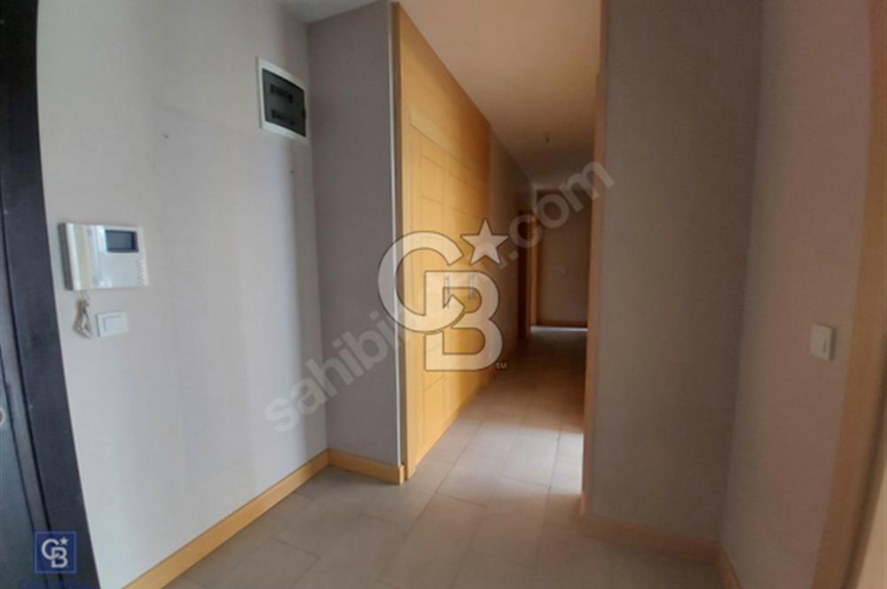 ŞERİFALİ TATLISUDA HAVUZLU GÜVENLİKLİ SİTEDE 2+1 SATILIK DAİRE