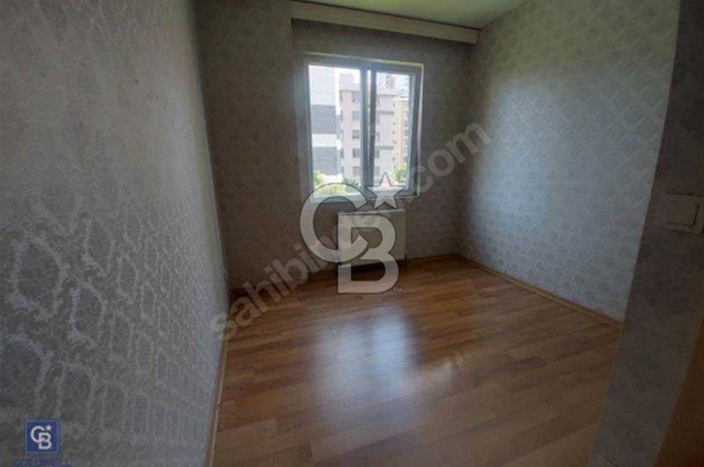 ŞERİFALİ TATLISUDA HAVUZLU GÜVENLİKLİ SİTEDE 2+1 SATILIK DAİRE