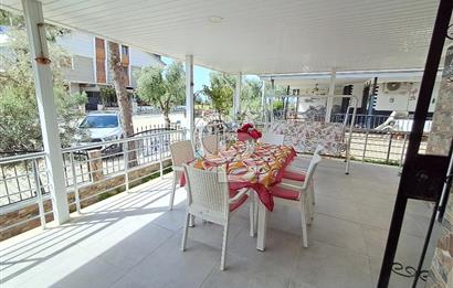 CENNET KOY'A 500 M ALTINKUMDA BAKIMLI, EŞYALI, DENİZ MANZARALI
