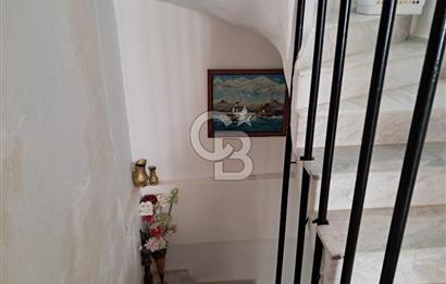 CENNET KOY'A 500 M ALTINKUMDA BAKIMLI, EŞYALI, DENİZ MANZARALI
