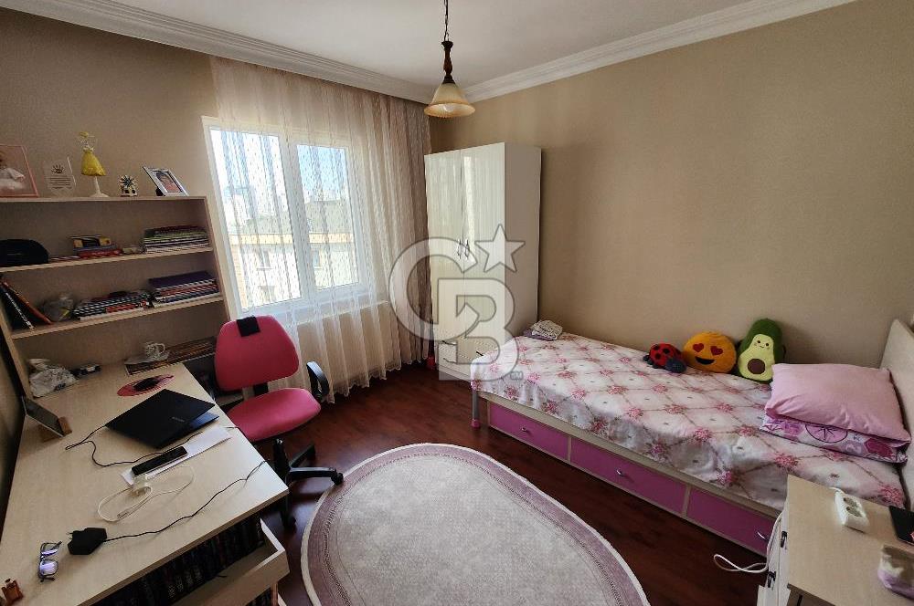 ATAŞEHİR KÜÇÜKBAKKALKÖY'DE SATILIK 3+1 DAİRE