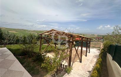 Pursaklar Abadan'da Eşyalı Satılık 500 m2 Hobi Bahçesi ve Evi
