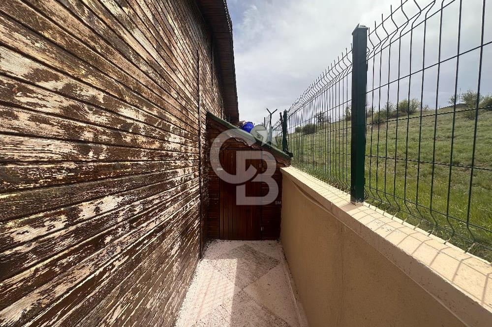 Pursaklar Abadan'da Eşyalı Satılık 500 m2 Hobi Bahçesi ve Evi