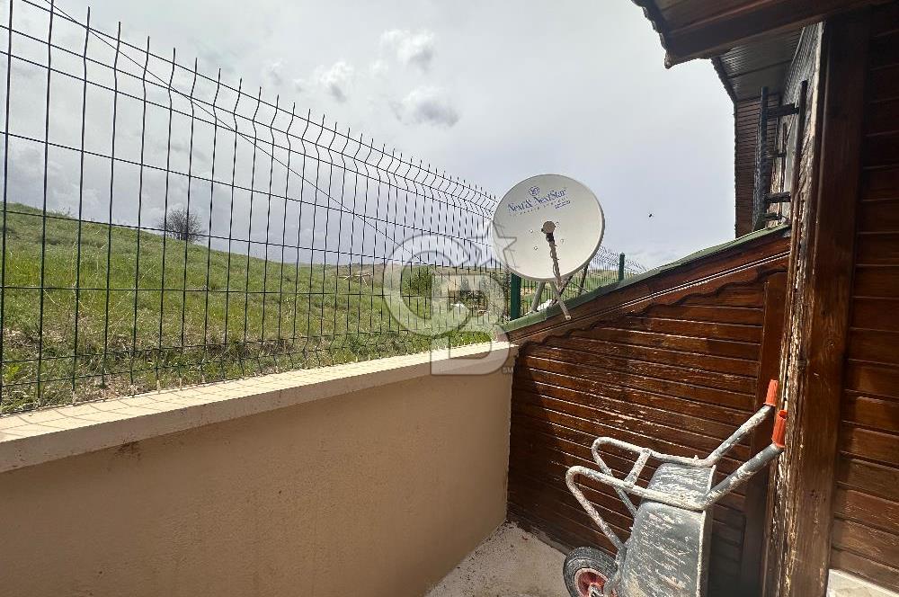 Pursaklar Abadan'da Eşyalı Satılık 500 m2 Hobi Bahçesi ve Evi