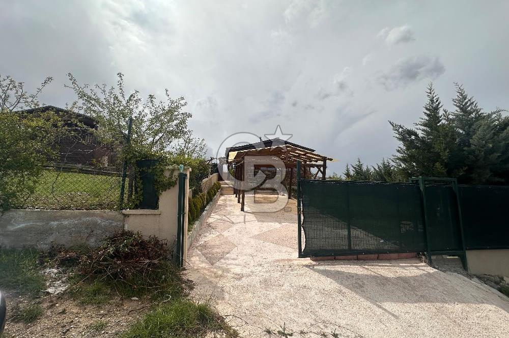 Pursaklar Abadan'da Eşyalı Satılık 500 m2 Hobi Bahçesi ve Evi