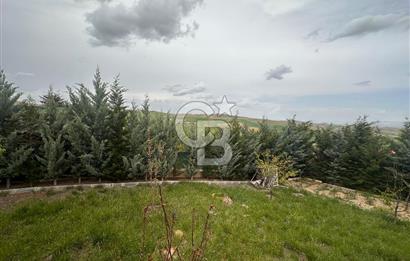Pursaklar Abadan'da Eşyalı Satılık 500 m2 Hobi Bahçesi ve Evi