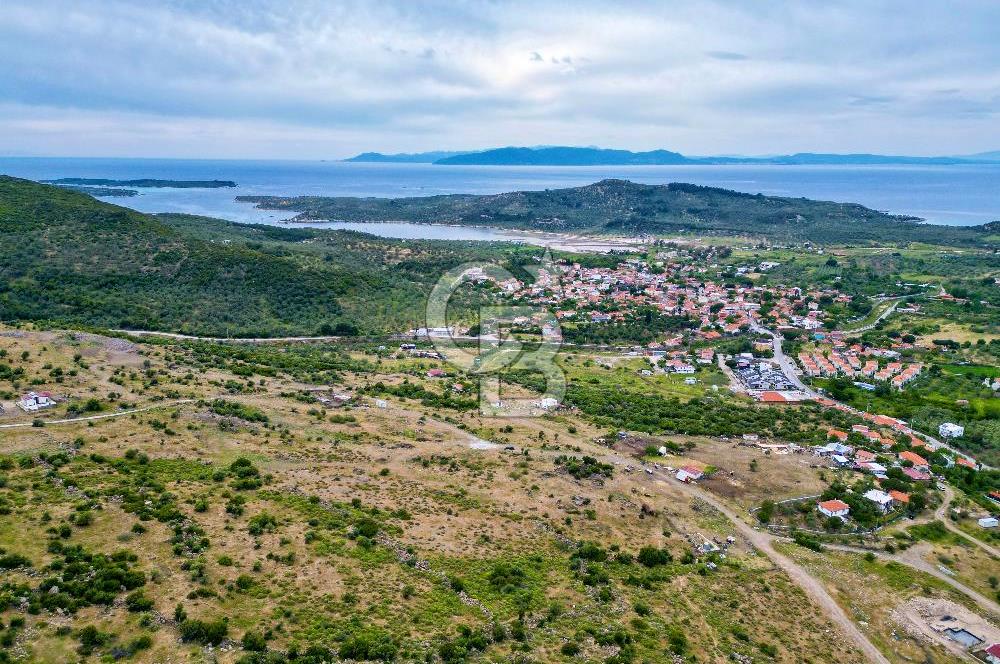 DİKİLİ BADEMLİ DE DENİZ MANZARALI 300 M2 SATILIK ARSA