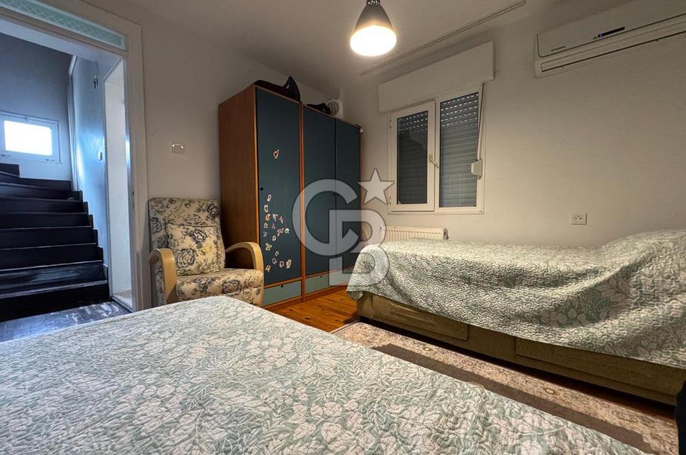 ÇEŞME MAMURBABA'DA EGELİM KONAKLARINDA EŞYALI SATILIK 4+1 VİLLA