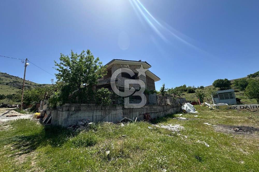 TURGUTALP KÖYÜNDE 2 KATLI DAĞ MANZARALI VİLLA