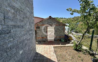 TURGUTALP KÖYÜNDE 2 KATLI DAĞ MANZARALI VİLLA