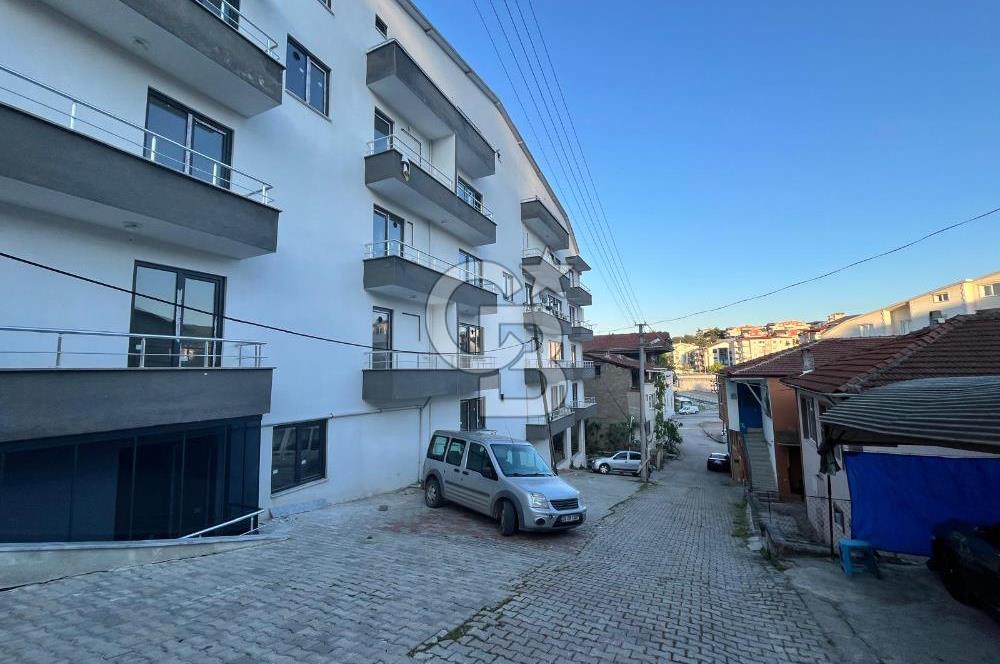 GÖLCÜK DONANMA MH. DE SATILIK 1+1 GENİŞ DUBLEKS FIRSAT DAİRE.!