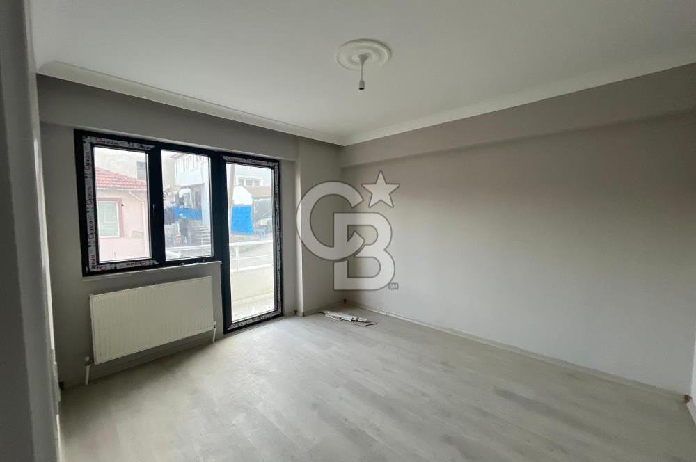 GÖLCÜK DONANMA MH. DE SATILIK 1+1 GENİŞ DUBLEKS FIRSAT DAİRE.!