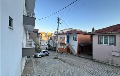 GÖLCÜK DONANMA MH. DE SATILIK 1+1 GENİŞ DUBLEKS FIRSAT DAİRE.!
