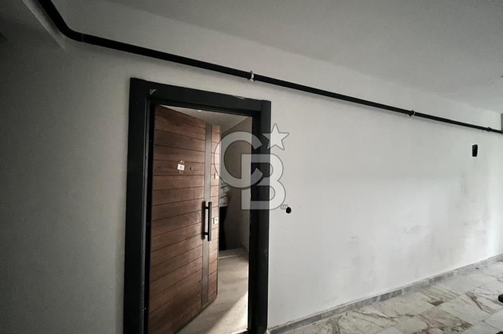 GÖLCÜK DONANMA MH. DE SATILIK 1+1 GENİŞ DUBLEKS FIRSAT DAİRE.!