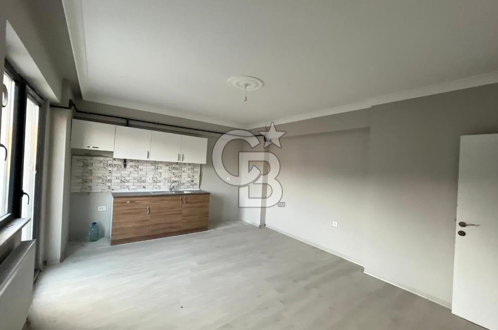GÖLCÜK DONANMA MH. DE SATILIK 1+1 GENİŞ DUBLEKS FIRSAT DAİRE.!