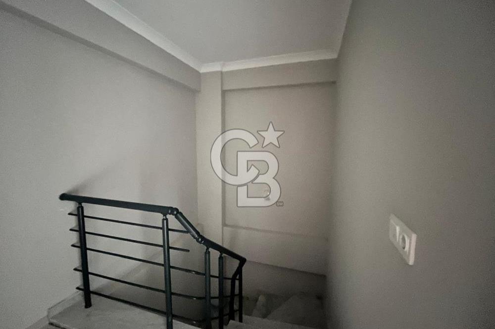 GÖLCÜK DONANMA MH. DE SATILIK 1+1 GENİŞ DUBLEKS FIRSAT DAİRE.!