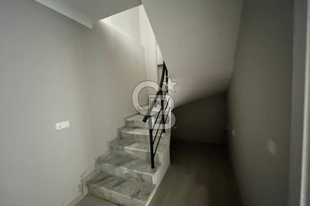 GÖLCÜK DONANMA MH. DE SATILIK 1+1 GENİŞ DUBLEKS FIRSAT DAİRE.!