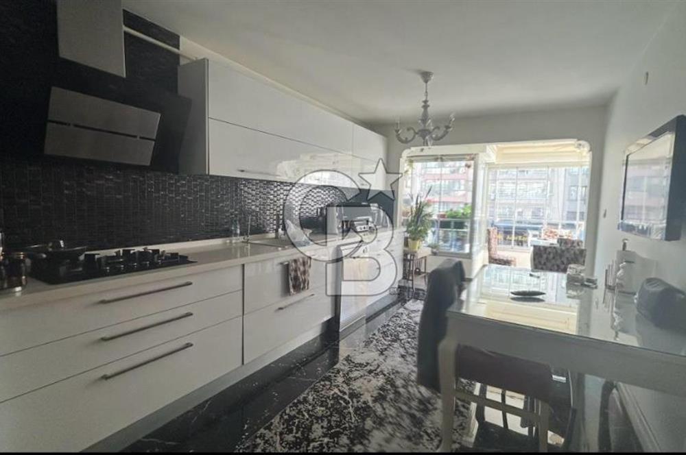 İZMİR KONAK İNÖNÜ CADDESİ ÜZERİNDE 4+1 SATILIK DAİRE  