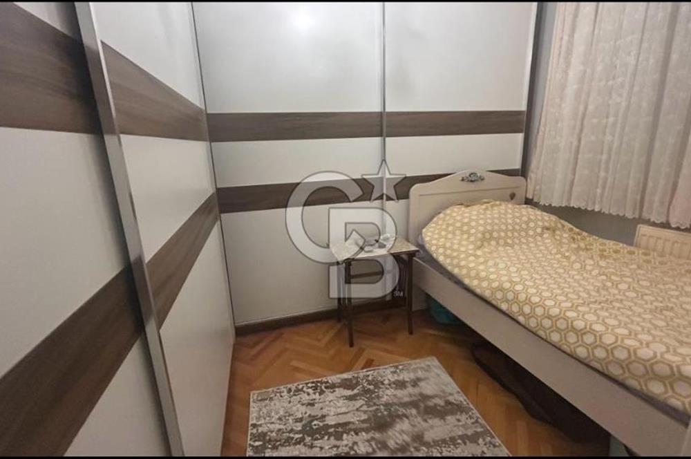 İZMİR KONAK İNÖNÜ CADDESİ ÜZERİNDE 4+1 SATILIK DAİRE  