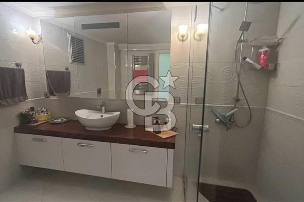 İZMİR KONAK İNÖNÜ CADDESİ ÜZERİNDE 4+1 SATILIK DAİRE  