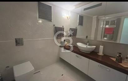 İZMİR KONAK İNÖNÜ CADDESİ ÜZERİNDE 4+1 SATILIK DAİRE  