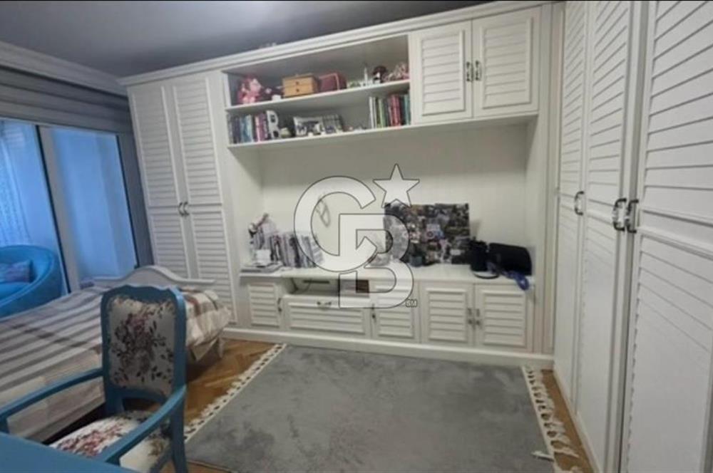 İZMİR KONAK İNÖNÜ CADDESİ ÜZERİNDE 4+1 SATILIK DAİRE  