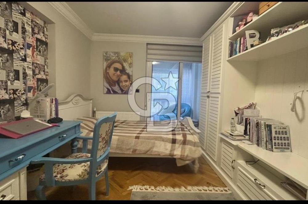İZMİR KONAK İNÖNÜ CADDESİ ÜZERİNDE 4+1 SATILIK DAİRE  