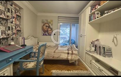 İZMİR KONAK İNÖNÜ CADDESİ ÜZERİNDE 4+1 SATILIK DAİRE  