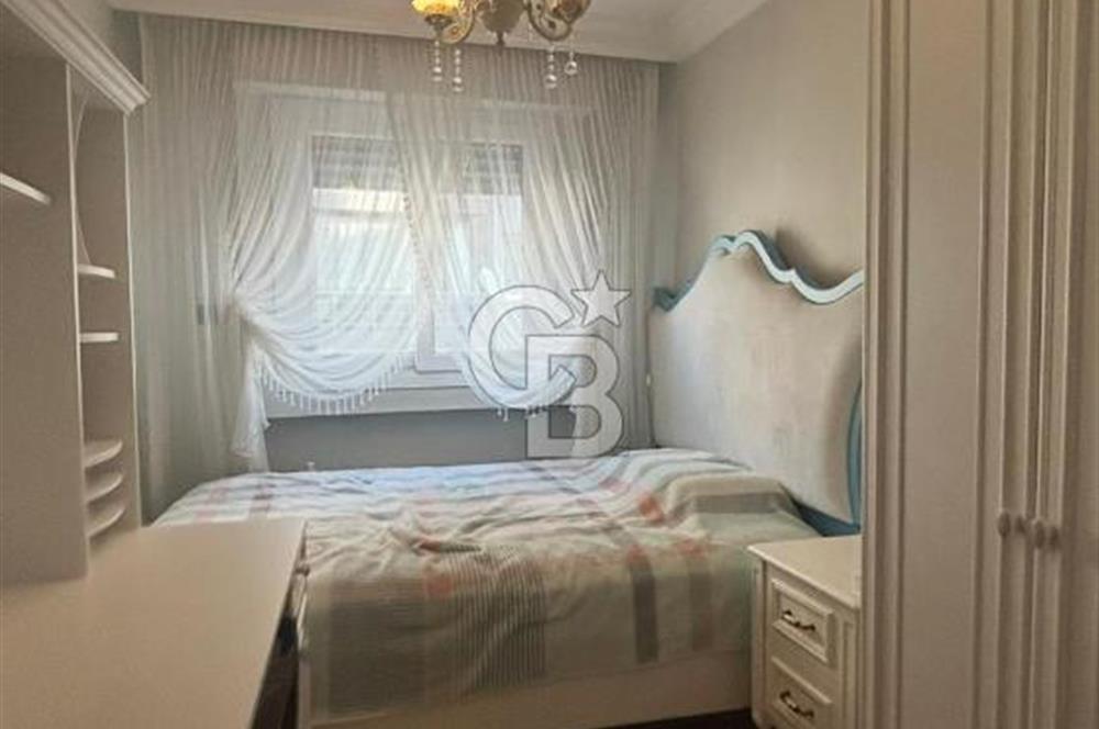 İZMİR KONAK İNÖNÜ CADDESİ ÜZERİNDE 4+1 SATILIK DAİRE  