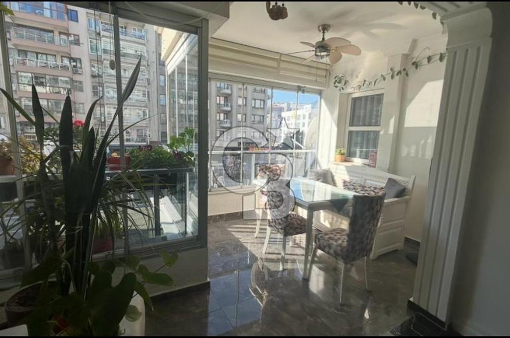 İZMİR KONAK İNÖNÜ CADDESİ ÜZERİNDE 4+1 SATILIK DAİRE  