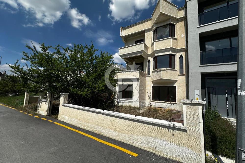 İLKO DA TİCARİ+ KONUT KULLANIMINA UYGUN KOMPLE BİNA