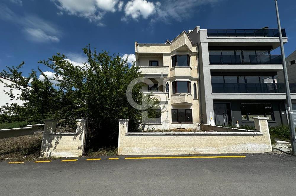 İLKO DA TİCARİ+ KONUT KULLANIMINA UYGUN KOMPLE BİNA