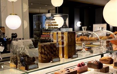 İŞLEK CADDE ÜZERİ DEVREN KİRALIK CAFE-PASTANE-YÜKSEK CİROLU