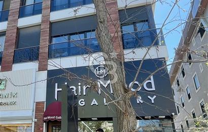 Acıbadem'de Cadde Üzeri Satılık 3+1 Satılık Daire