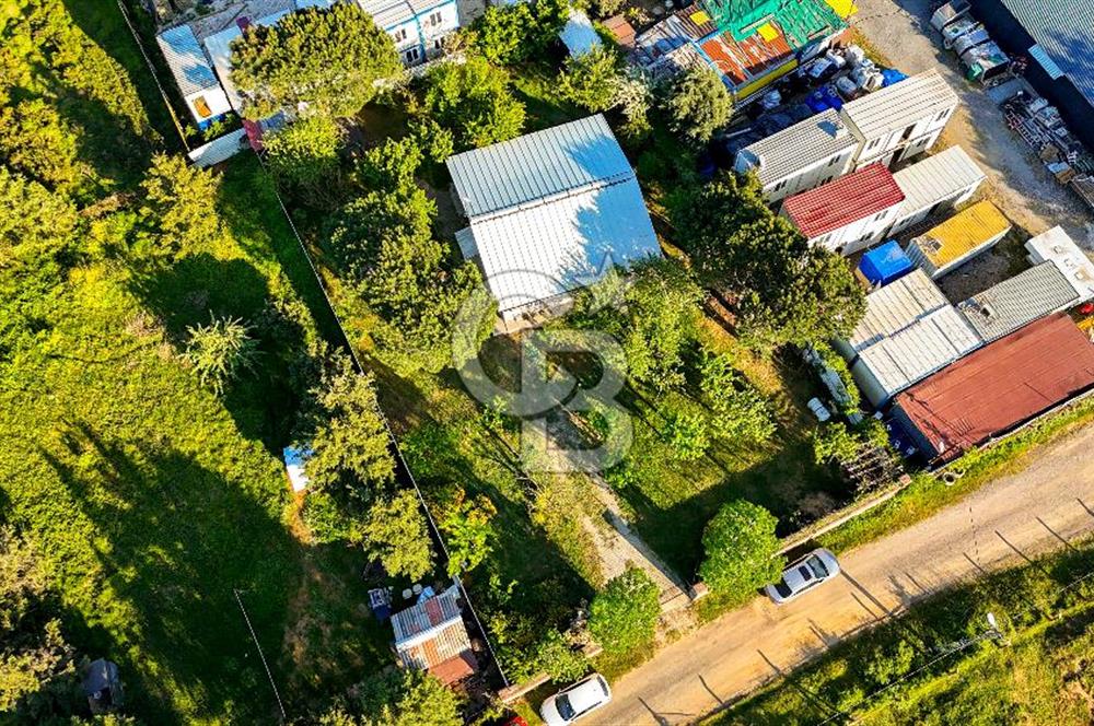 Tuzla Teperören Villalar Bölgesinde 1178 m2 Arsası ve Müstakil evi
