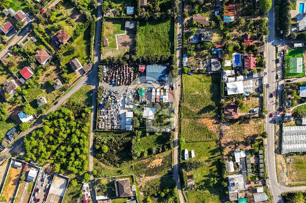 Tuzla Teperören Villalar Bölgesinde 1178 m2 Arsası ve Müstakil evi
