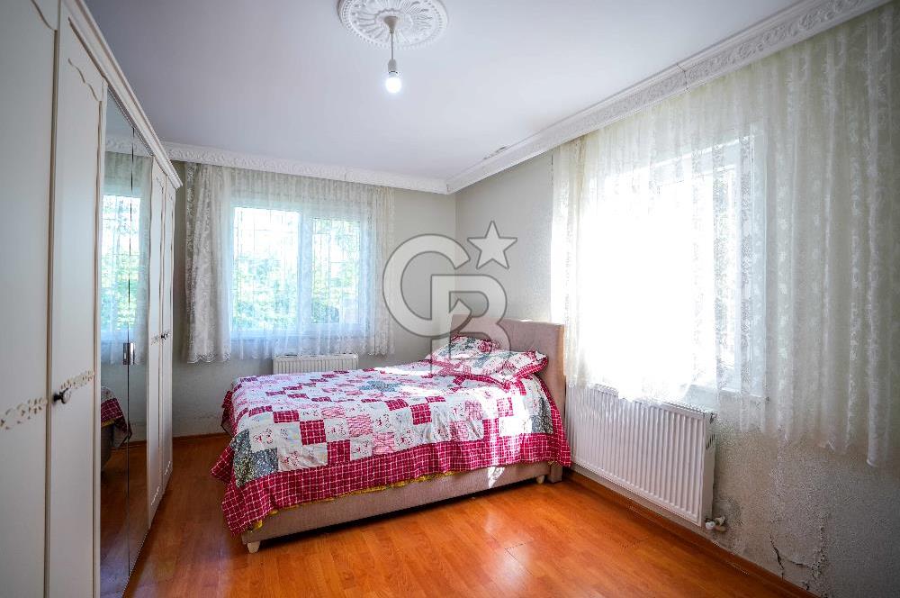 Tuzla Teperören Villalar Bölgesinde 1178 m2 Arsası ve Müstakil evi