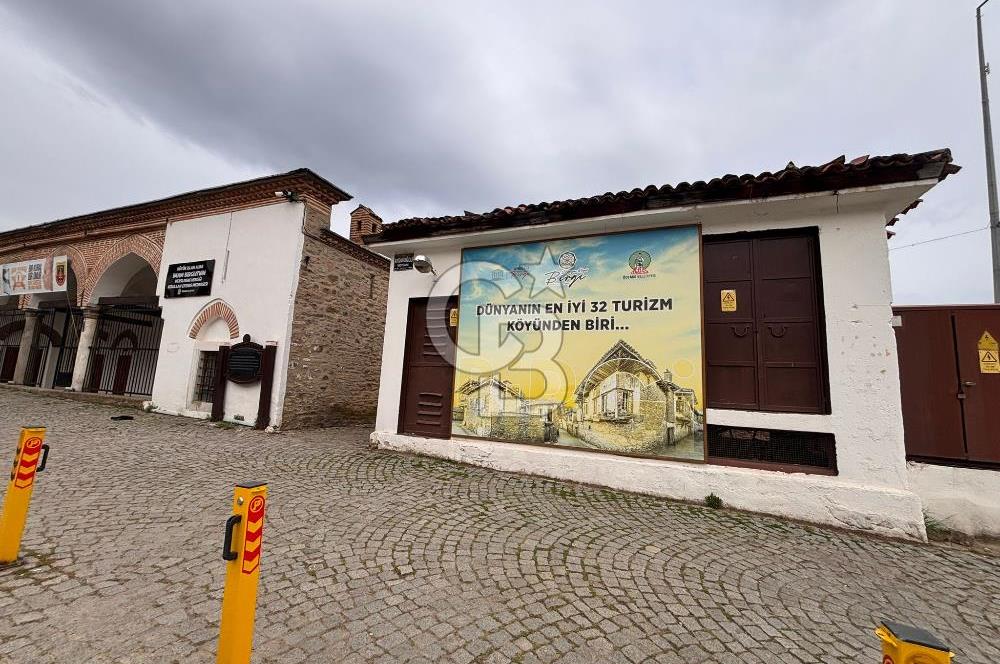 ÖDEMİŞ BİRGİDE BUTİK OTEL POTANSİYELLİ TARİHİ EV