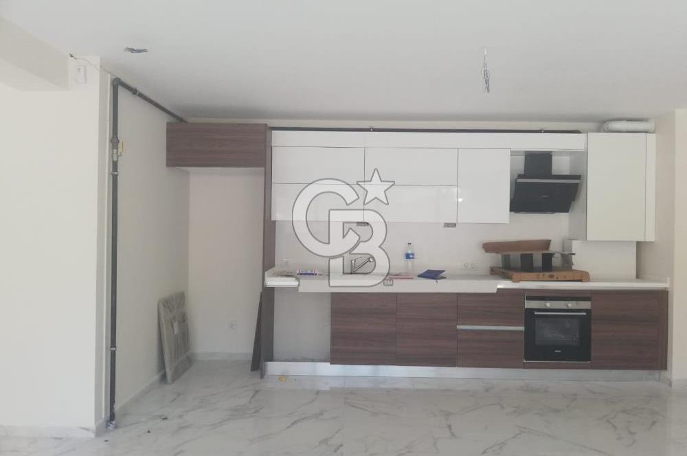 ACIBADEM  CADDESİNDE METROBÜSE YAKIN KİRALIK İŞYERİ