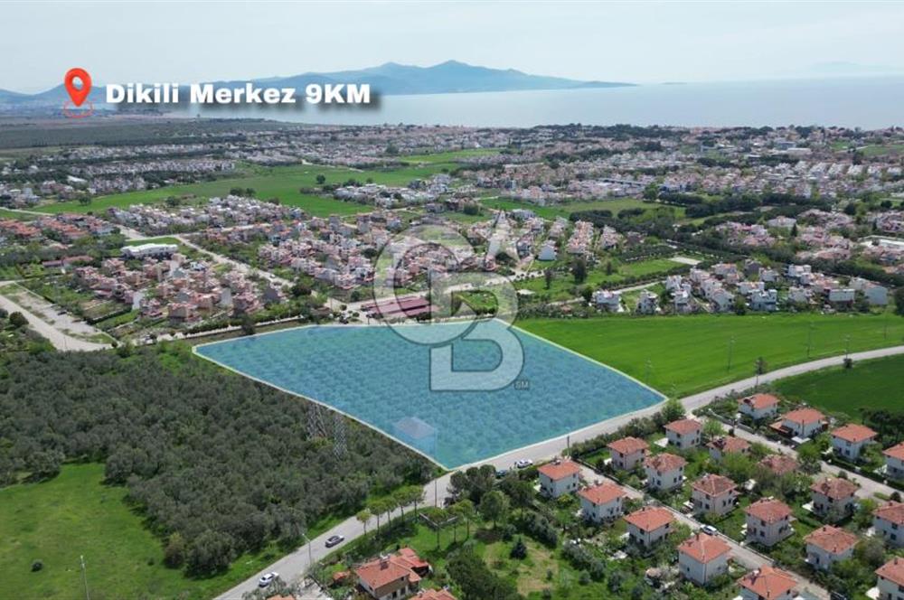 İZMİR DİKİLİ SALİHLERALTINDA 15.042 m² SATILIK ARAZİ