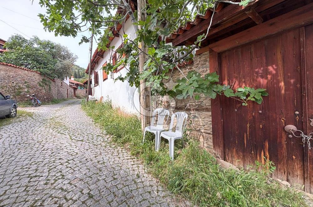 ÖDEMİŞ BİRGİDE BUTİK OTEL POTANSİYELLİ TARİHİ EV