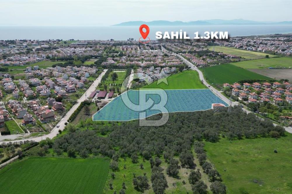 İZMİR DİKİLİ SALİHLERALTINDA 15.042 m² SATILIK ARAZİ