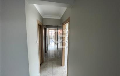 İNCİRLİ'DE KONUT VE OFİSE UYGUN GENİŞ 3+1 KİRALIK DAİRE