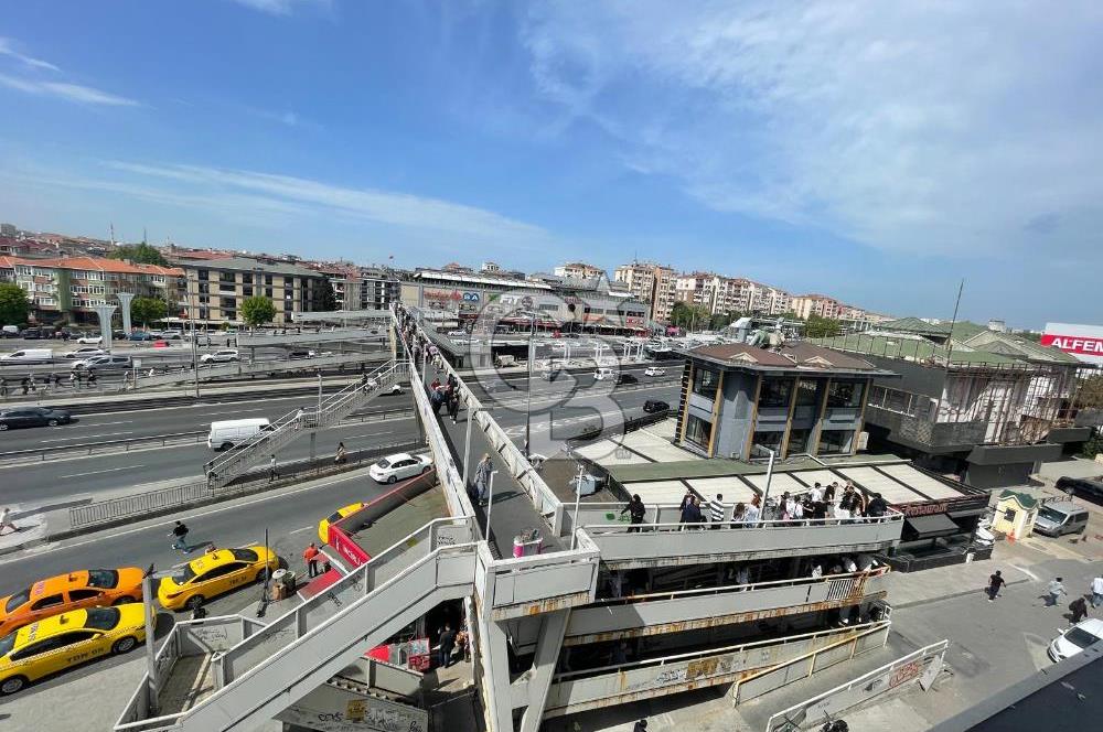 İNCİRLİ'DE KONUT VE OFİSE UYGUN GENİŞ 3+1 KİRALIK DAİRE