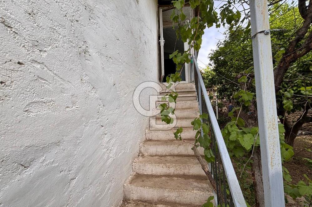 ÖDEMİŞ BİRGİDE BUTİK OTEL POTANSİYELLİ TARİHİ EV