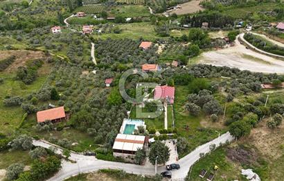 Şirince' De Devren Satılık Doğayla İç İçe Havuzlu Butik Otel