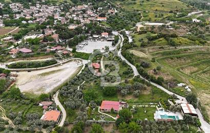 Şirince' De Devren Satılık Doğayla İç İçe Havuzlu Butik Otel