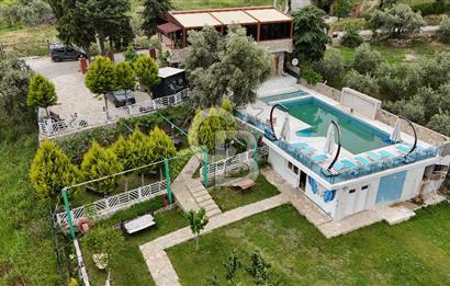 Şirince' De Devren Satılık Doğayla İç İçe Havuzlu Butik Otel
