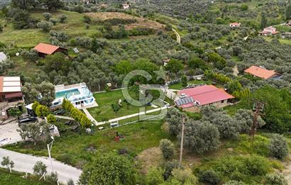 Şirince' De Devren Satılık Doğayla İç İçe Havuzlu Butik Otel